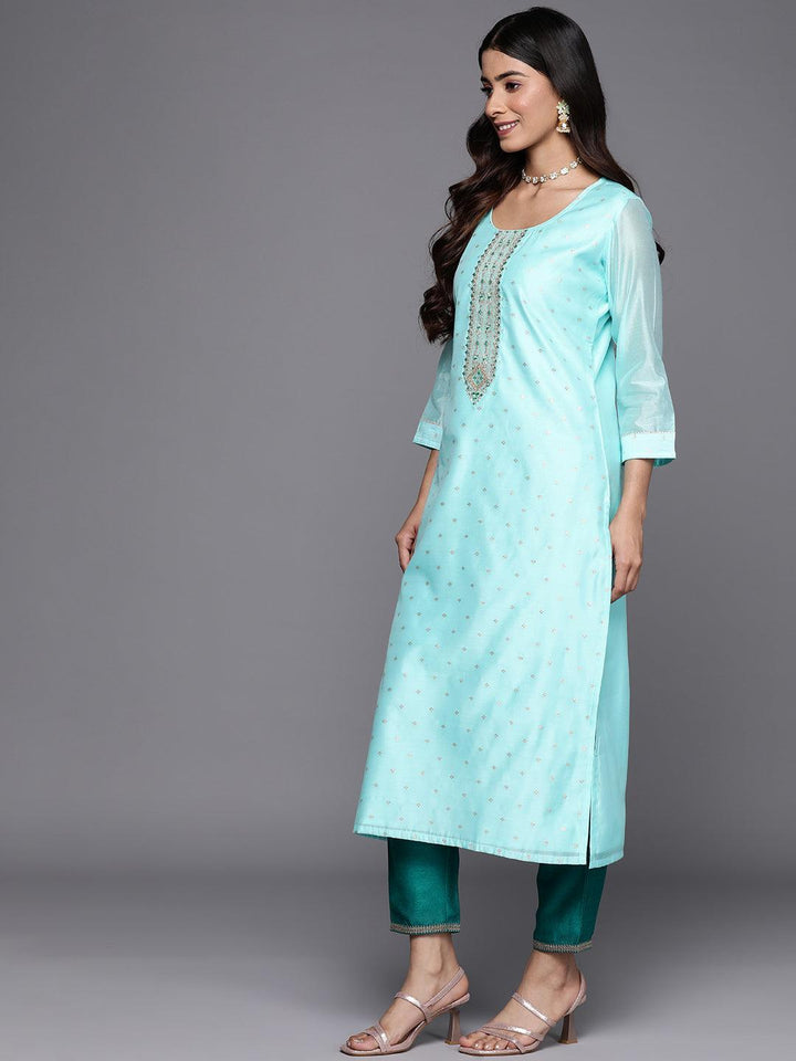 Blue Embellished Chanderi Silk Straight Kurta