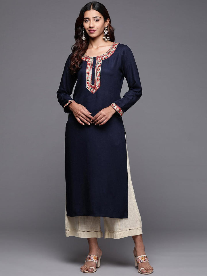 Blue Embroidered Pashmina Wool Straight Kurta