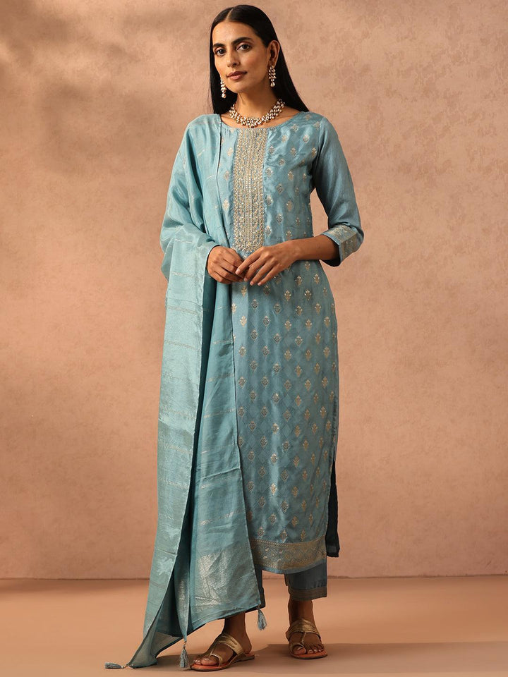 Blue Embroidered Silk Blend Suit Set With Trousers