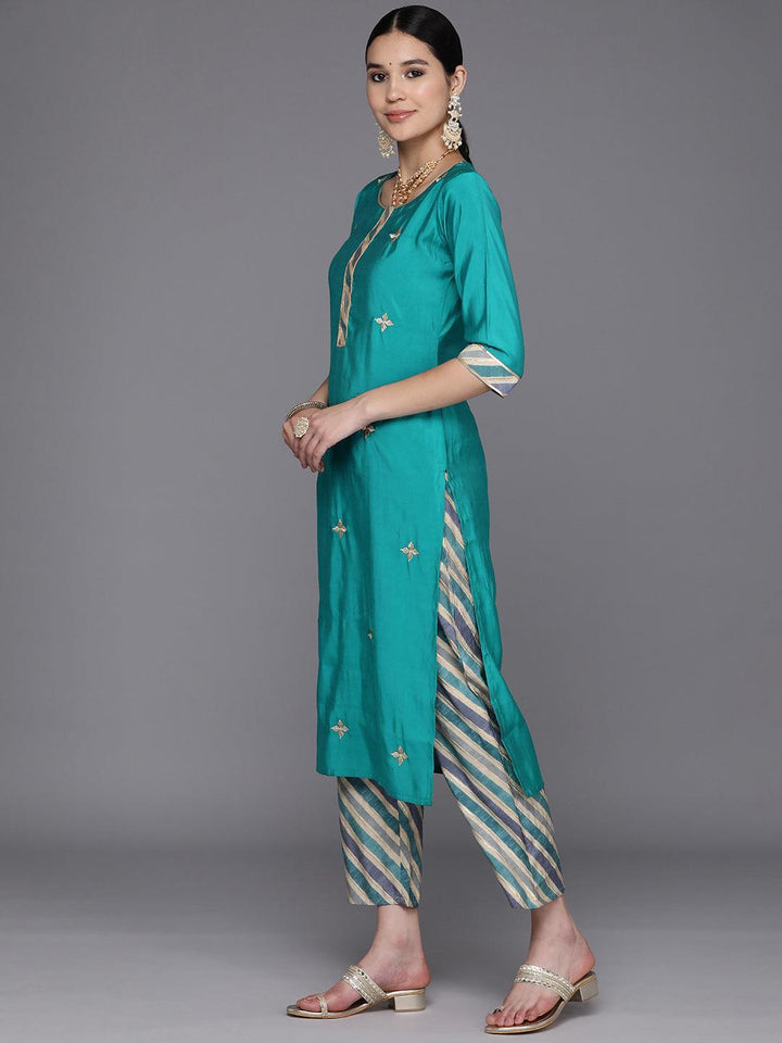 Blue Embroidered Silk Blend Straight Kurta With Trousers & Dupatta