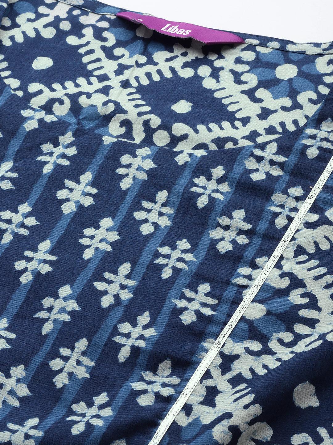 Blue Printed Cotton Straight Kurta - ShopLibas