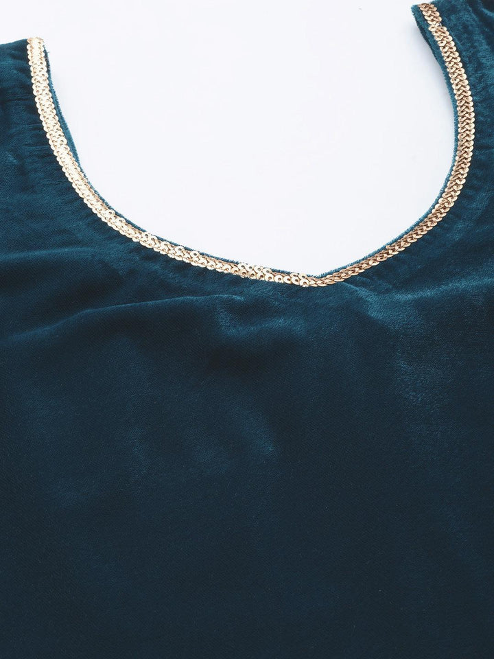 Blue Solid Velvet Straight Suit Set With Trousers