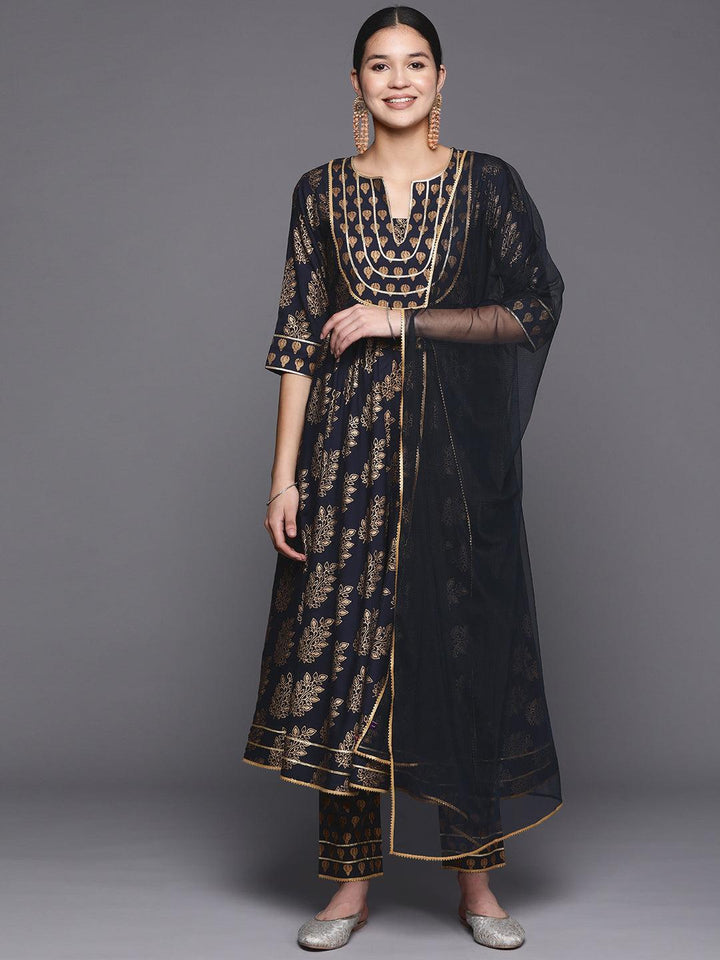 Blue Yoke Design Rayon Anarkali Suit Set With Trousers