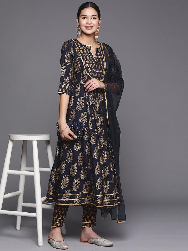 Blue Yoke Design Rayon Anarkali Suit Set With Trousers