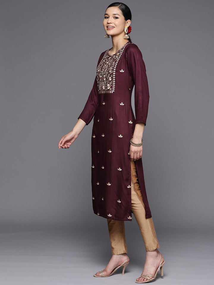 Burgundy Yoke Design Wool Straight Kurta