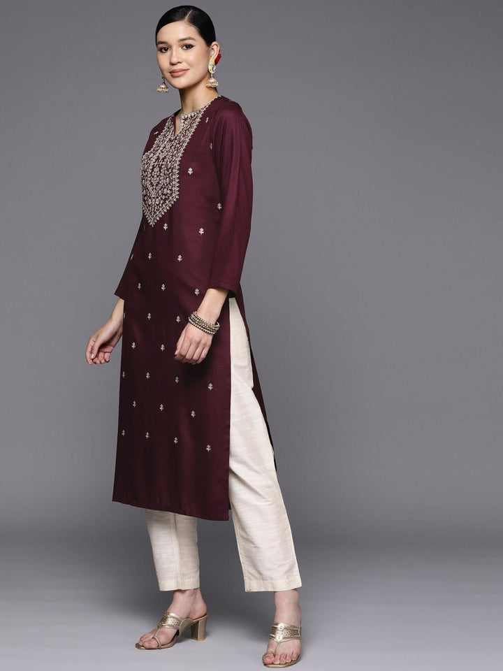 Burgundy Yoke Design Wool Straight Kurta