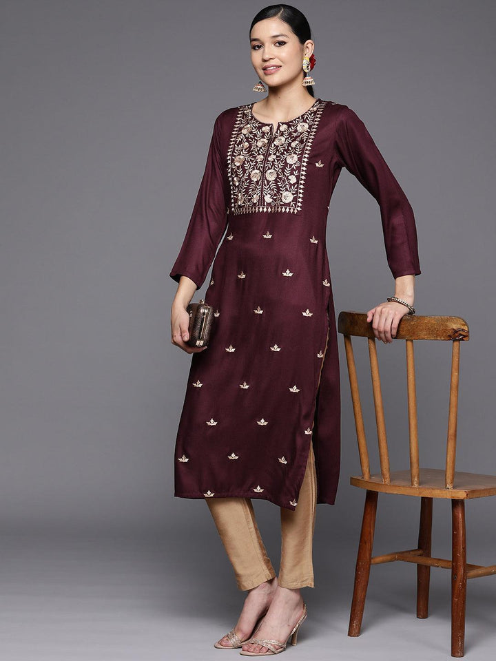 Burgundy Yoke Design Wool Straight Kurta