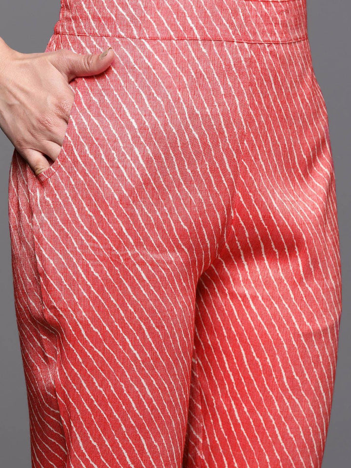 Coral Printed Rayon Straight Suit Set With Trousers