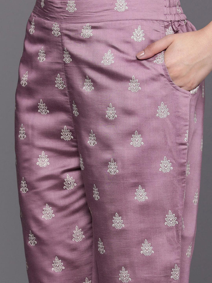 Cream Printed Chanderi Silk Straight Suit Set With Trousers