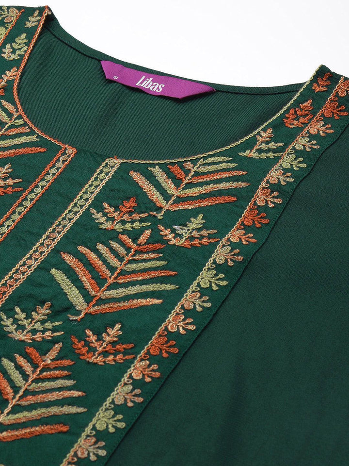 Green Embroidered Pashmina Wool Straight Kurta