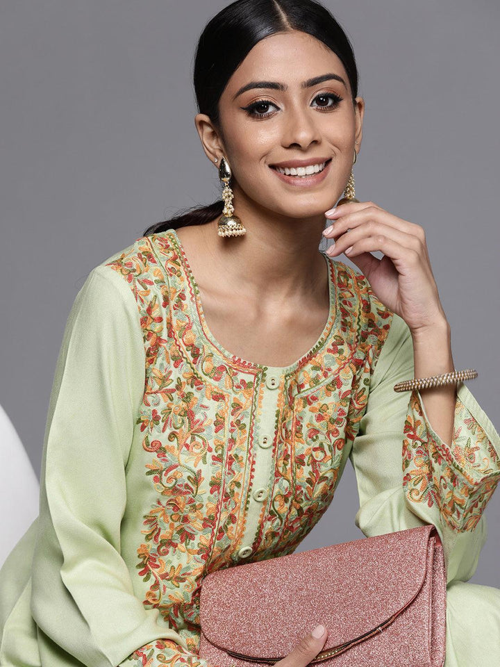 Green Embroidered Rayon Kurta