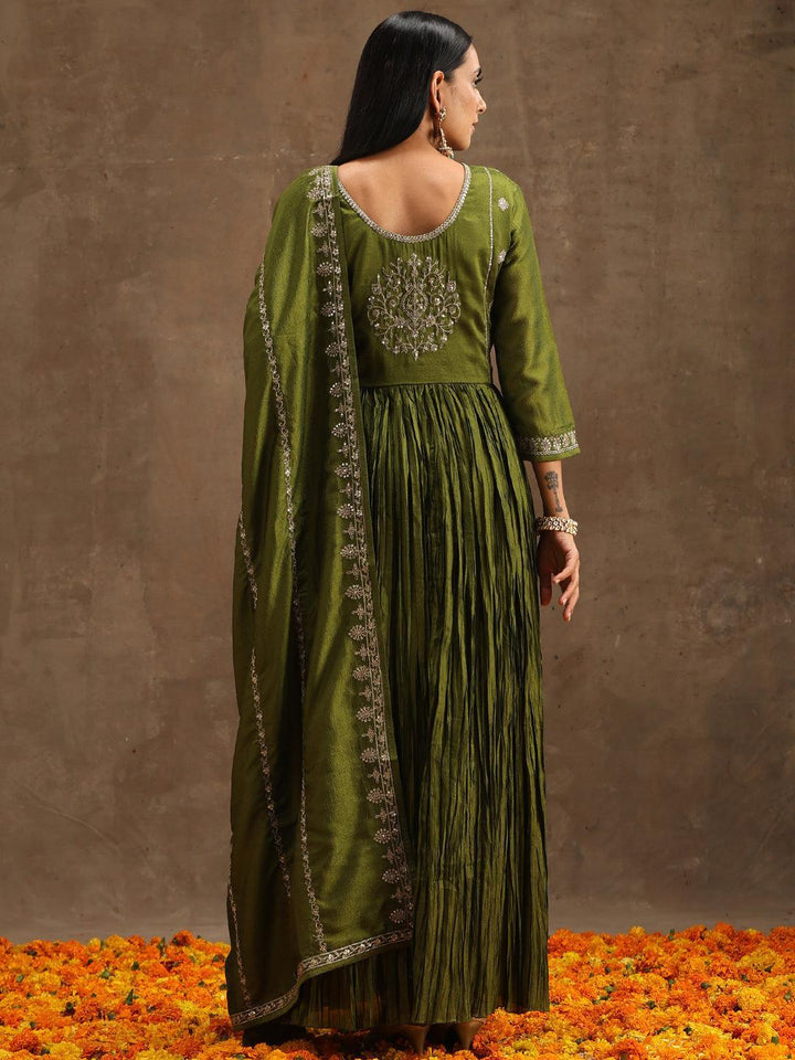 Green Embroidered Silk Blend Anarkali Suit Set With Trousers