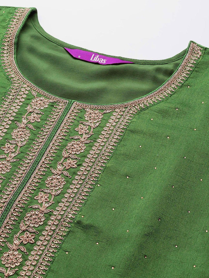 Green Embroidered Silk Blend Straight Suit Set