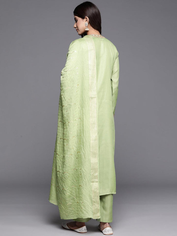 Green Embroidered Silk Blend Straight Suit With Dupatta