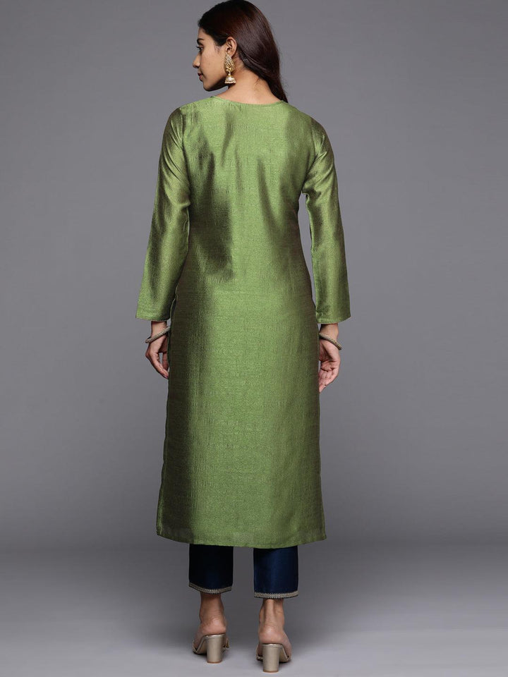 Green Embroidered Silk Straight Kurta