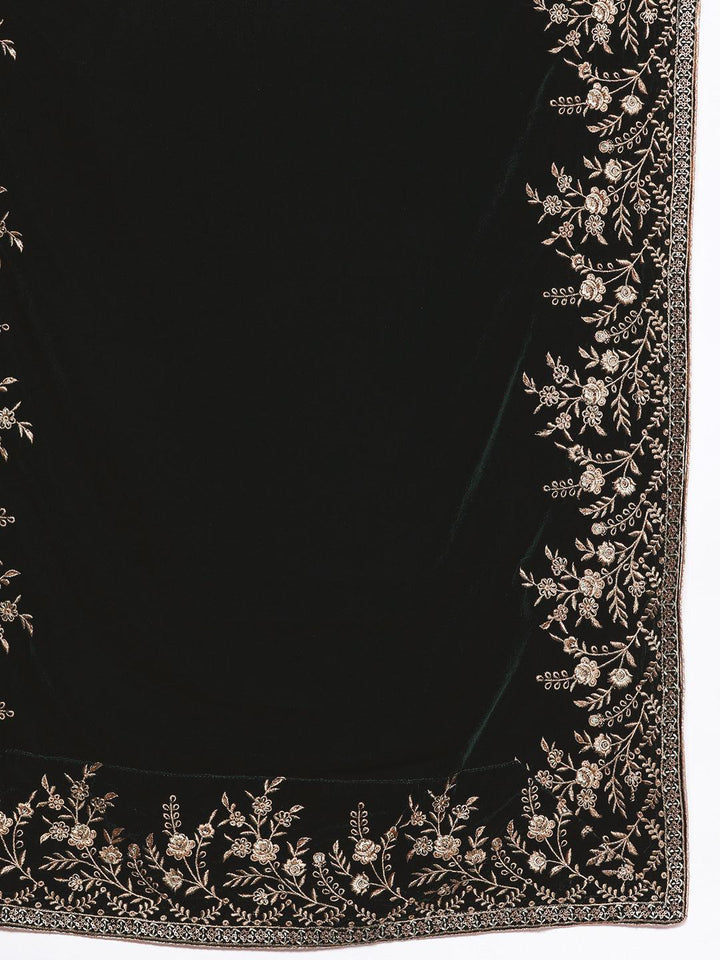 Green Embroidered Velvet Straight Kurta With Trousers & Dupatta