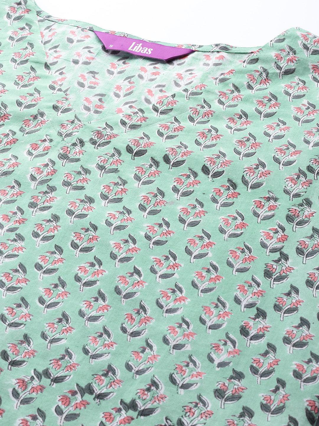 Green Printed Cotton Night Suit - ShopLibas