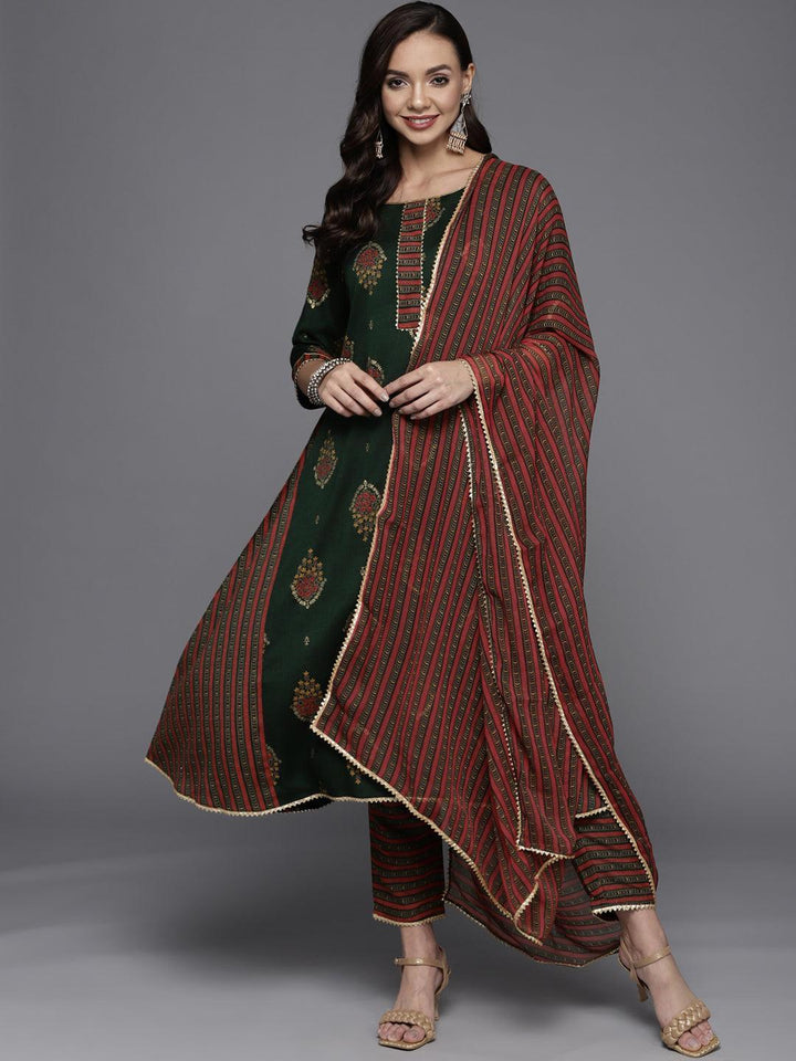 Green Printed Rayon Straight Suit Set