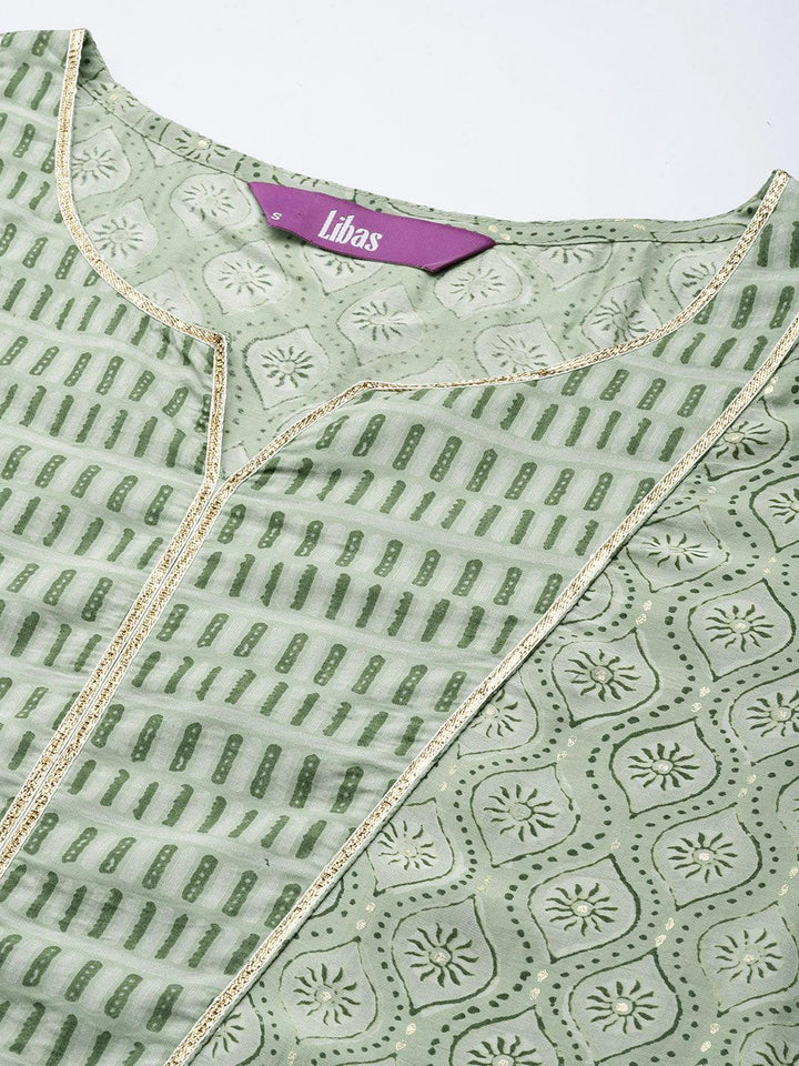 Green Printed Silk Straight Kurta