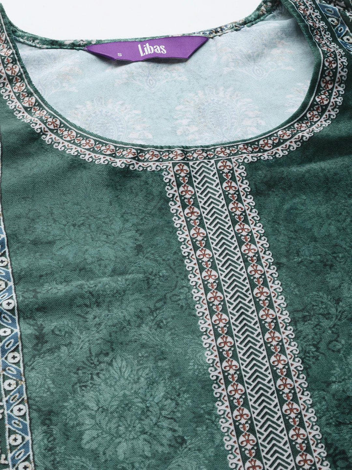Green Printed Velvet Straight Kurta With Dupatta