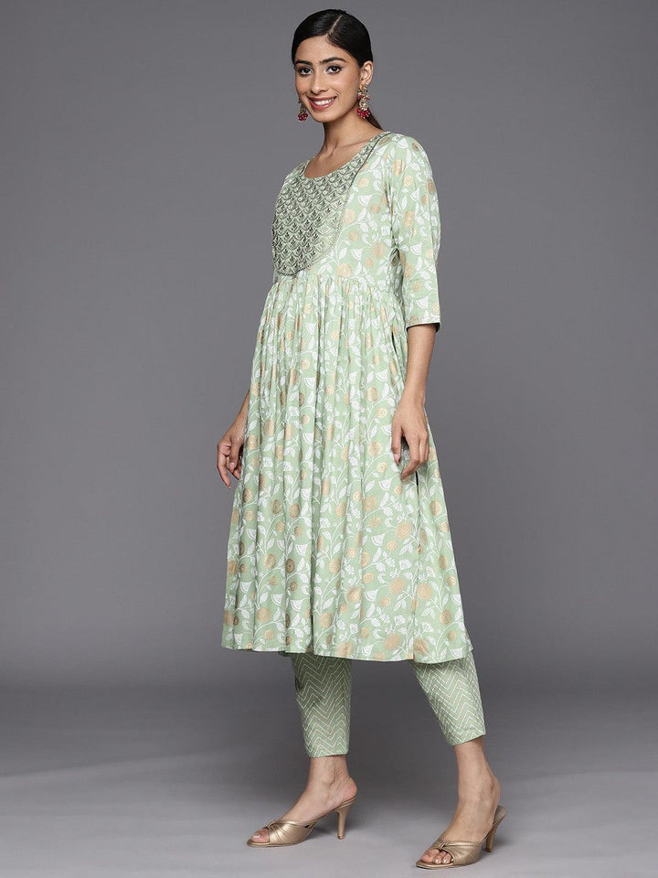 Green Yoke Design Rayon A-Line Suit Set With Trousers