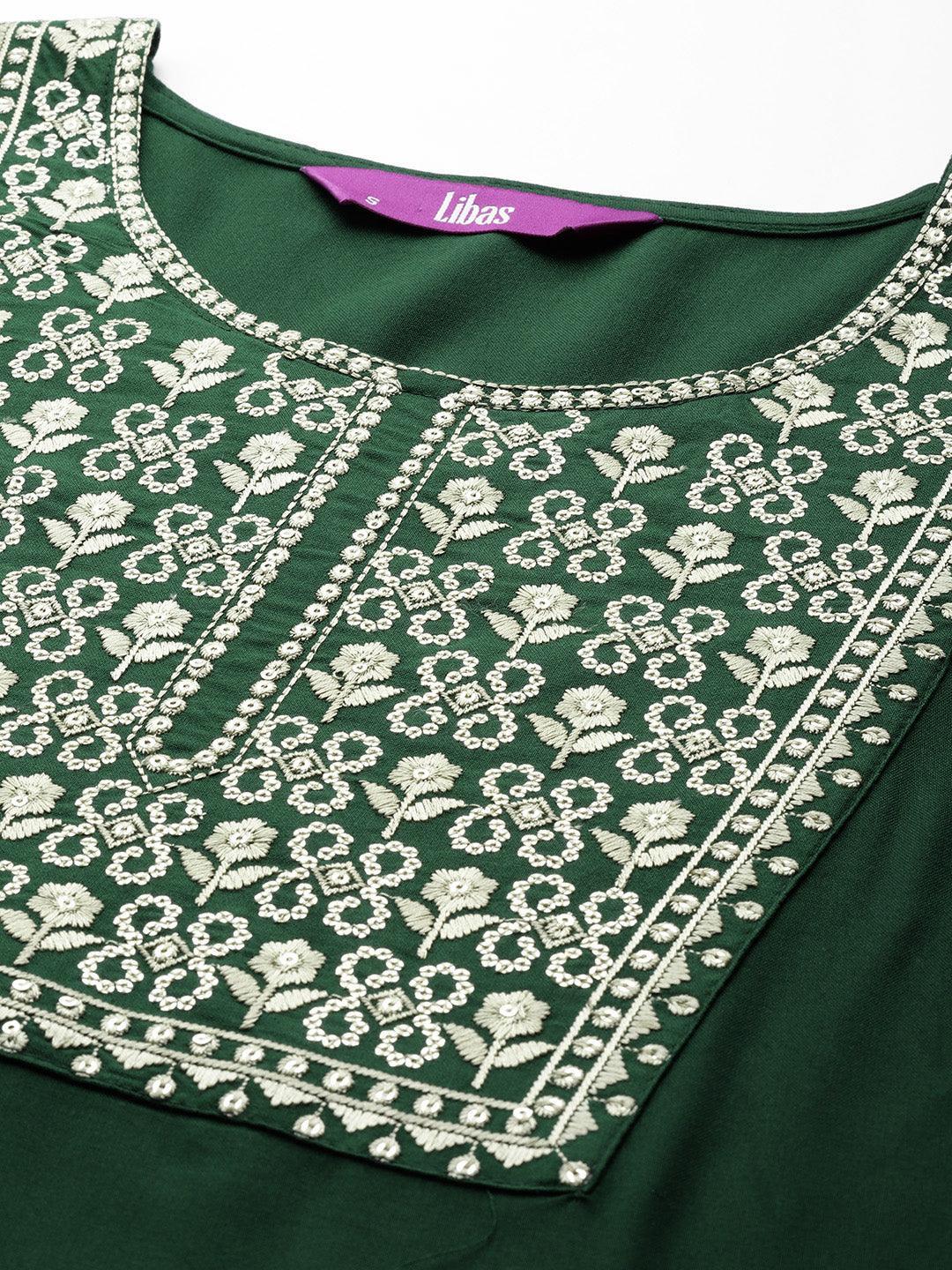 Green Printed Rayon Straight Kurta - ShopLibas