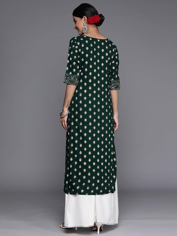 Green Yoke Design Rayon Straight Kurta