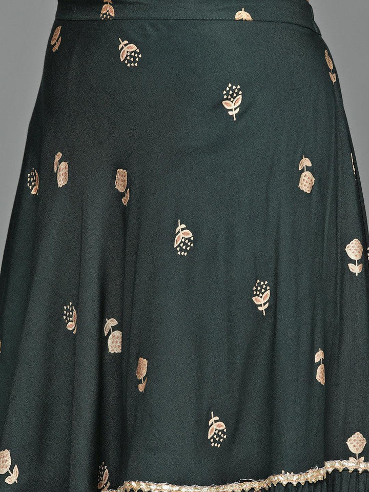 Green Yoke Design Rayon Suit Set