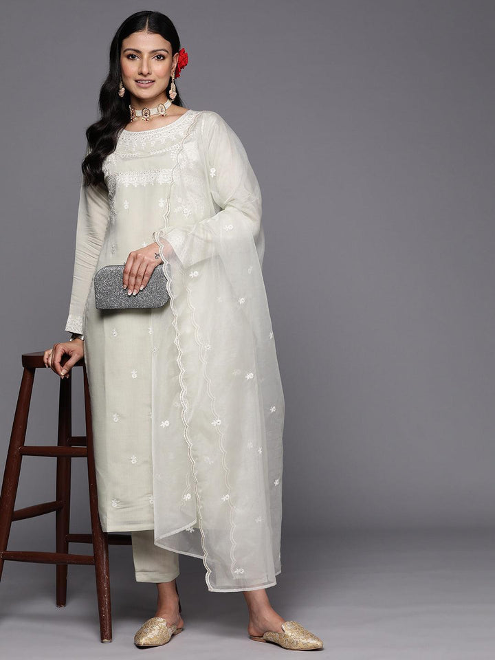 Green Yoke Design Silk Blend Straight Suit Set With Trousers