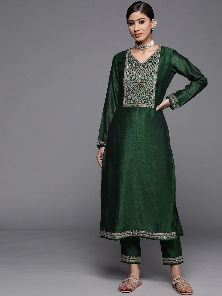Green Yoke Design Silk Kurta