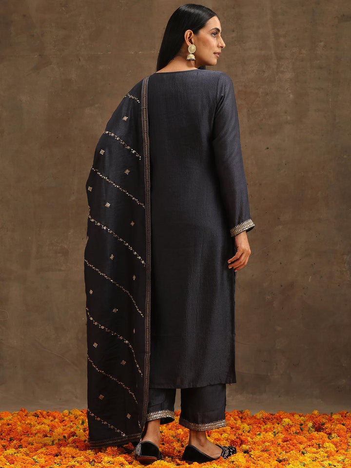 Grey Embroidered Silk Blend Suit Set With Trousers