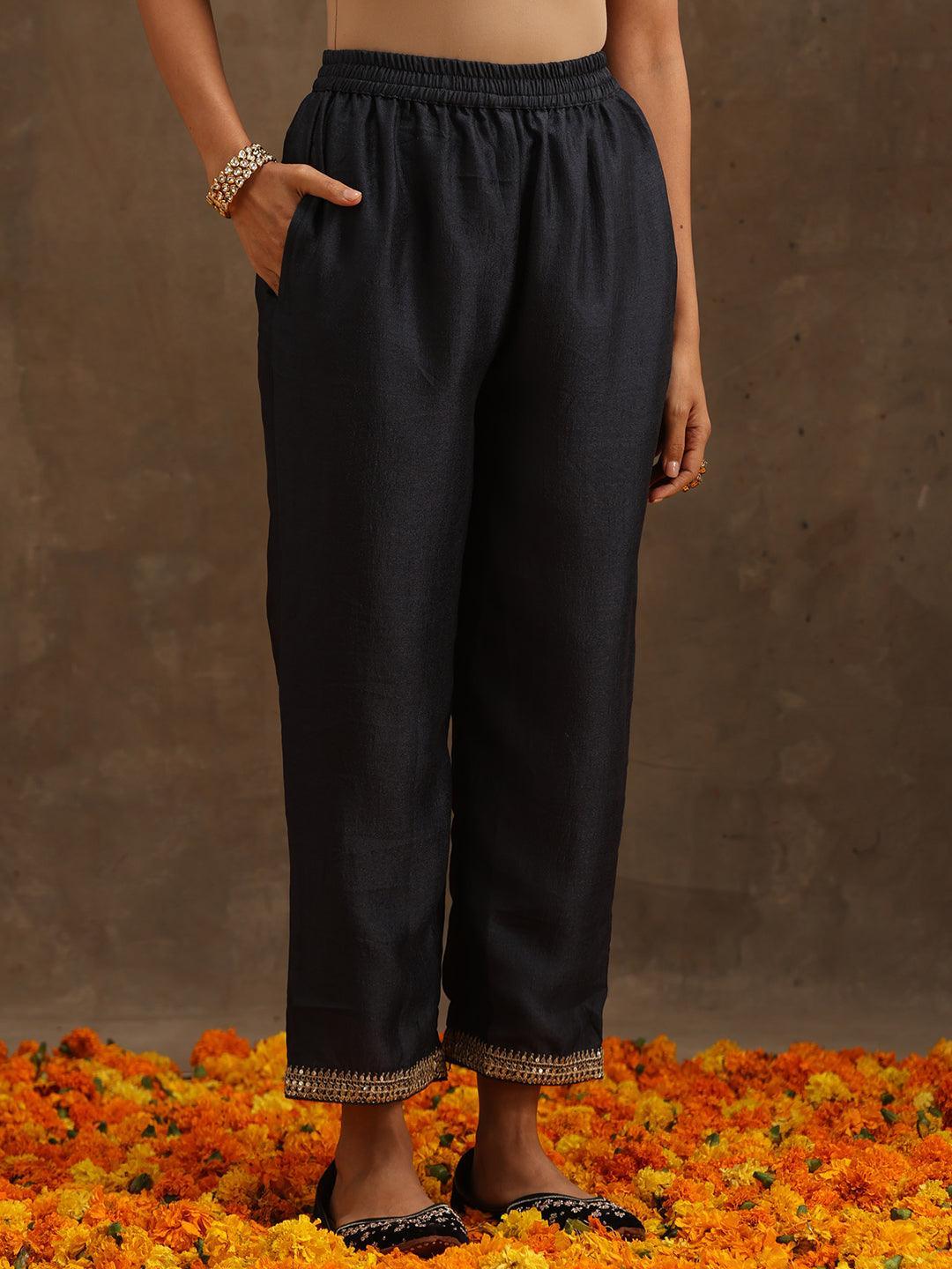 Grey Embroidered Silk Blend Suit Set With Trousers - ShopLibas