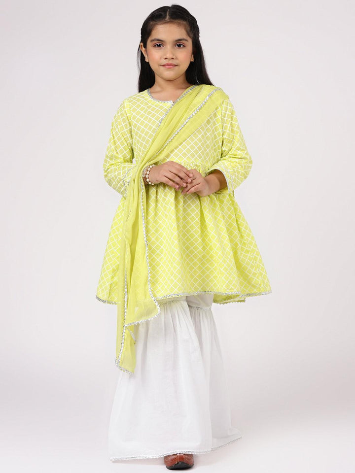 Kids Lime Green Printed Cotton A-Line Suit Set