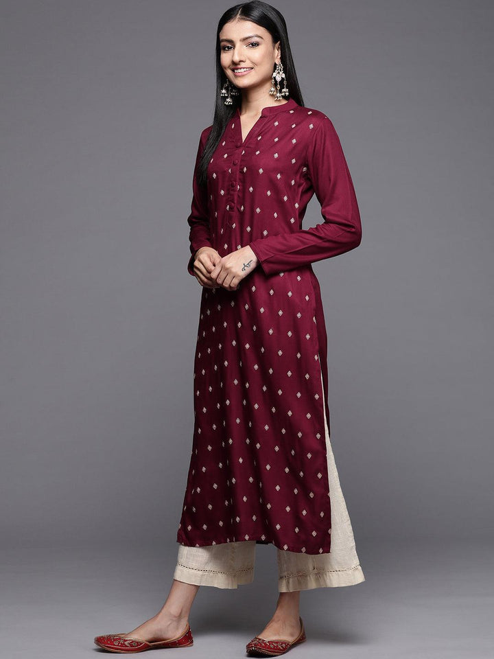 Maroon Embroidered Pashmina Wool Straight Kurta