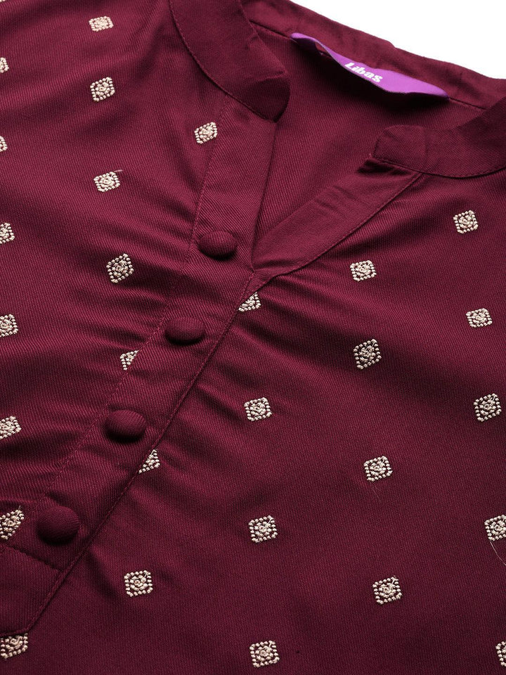 Maroon Embroidered Pashmina Wool Straight Kurta