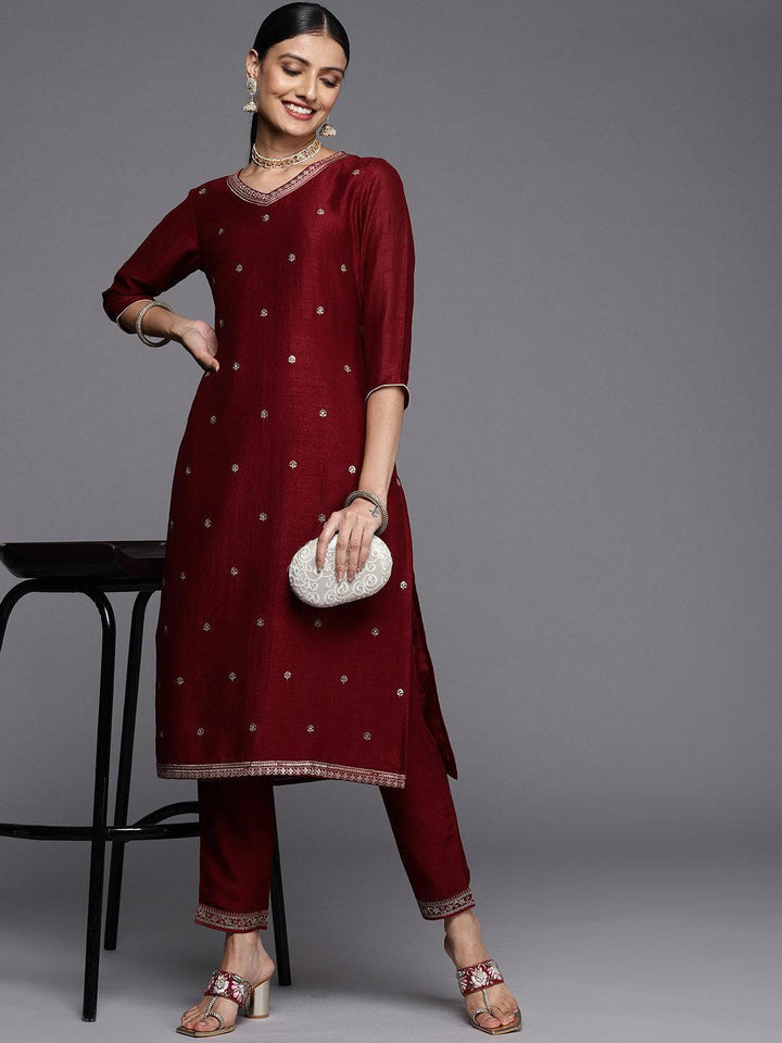 Maroon Embroidered Silk Straight Kurta
