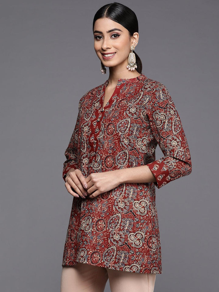 Maroon Printed Cotton Straight Kurti
