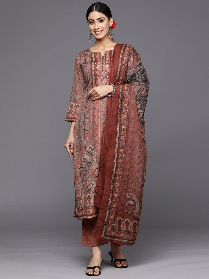 Maroon Printed Crepe Straight Suit Set With Trousers