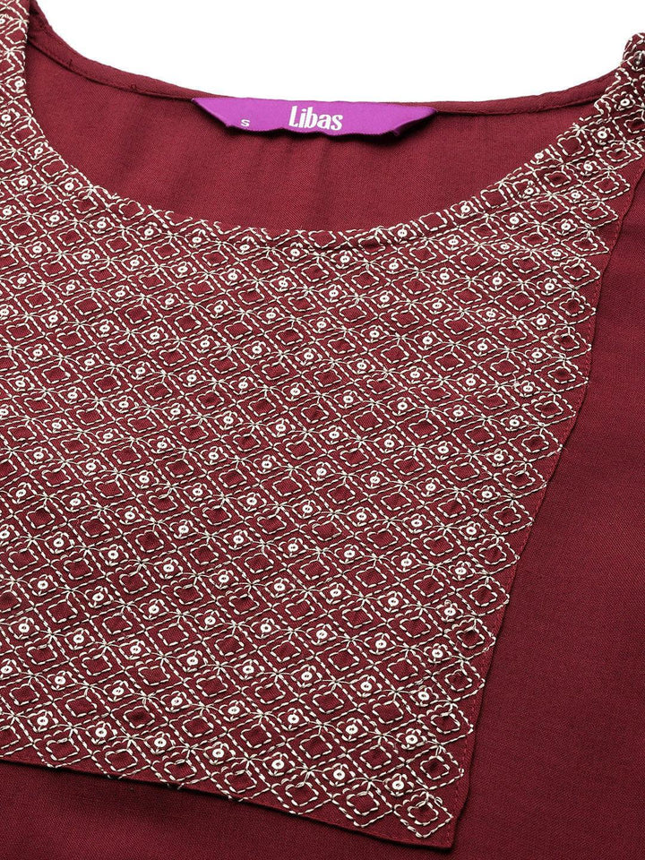 Maroon Yoke Design Rayon Straight Kurta