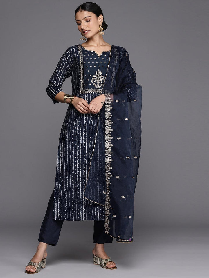 Navy Blue Printed Silk Blend Straight Kurta With Trousers & Dupatta