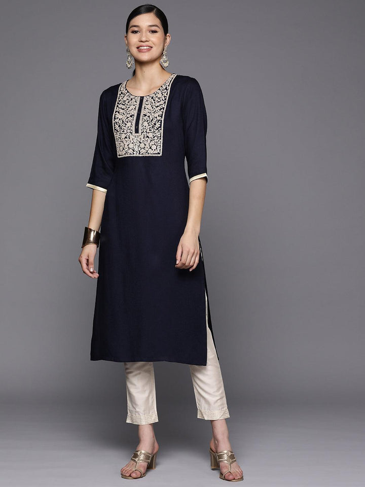 Navy Blue Yoke Design Wool Straight Kurta
