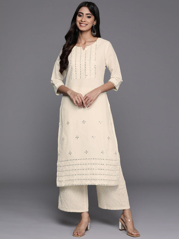 Off White Embroidered Cotton Straight Kurta