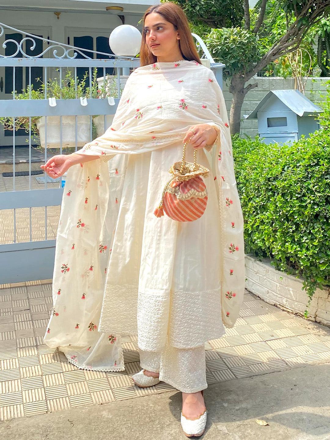 Off White Solid Cotton Suit Set - ShopLibas