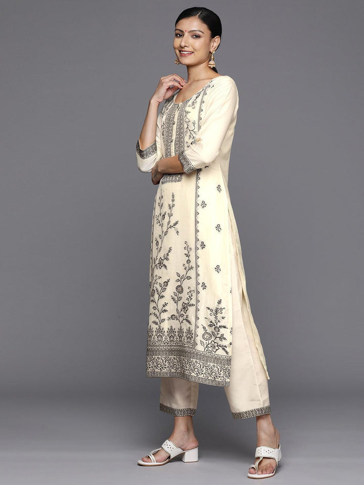 Off White Woven Design Silk Blend Straight Kurta With Trousers & Dupatta