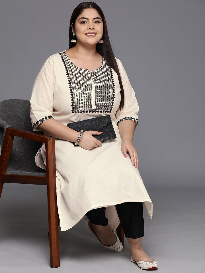 Off White Yoke Design Cotton Straight Kurta