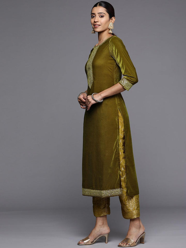 Olive Yoke Design Velvet Straight Suit Set