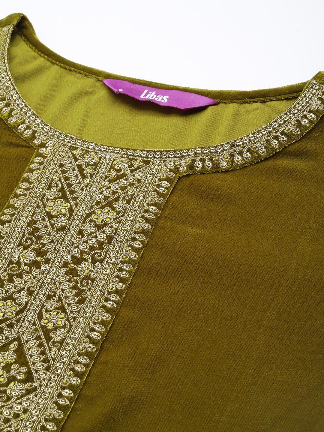 Olive Yoke Design Velvet Straight Suit Set - ShopLibas