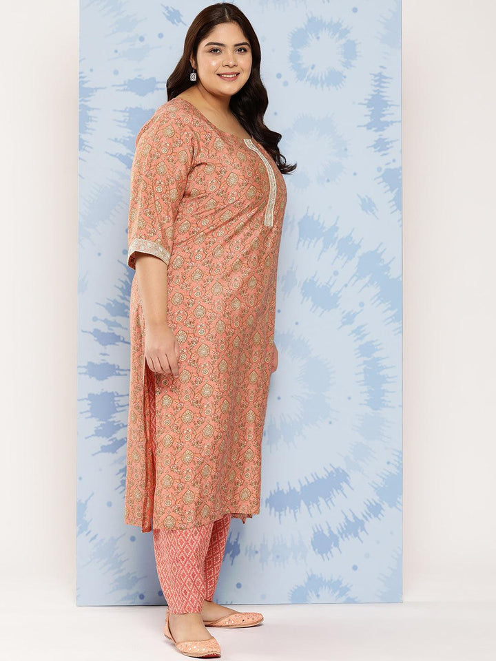 Peach Printed Silk Blend Straight Kurta With Trousers and Dupatta