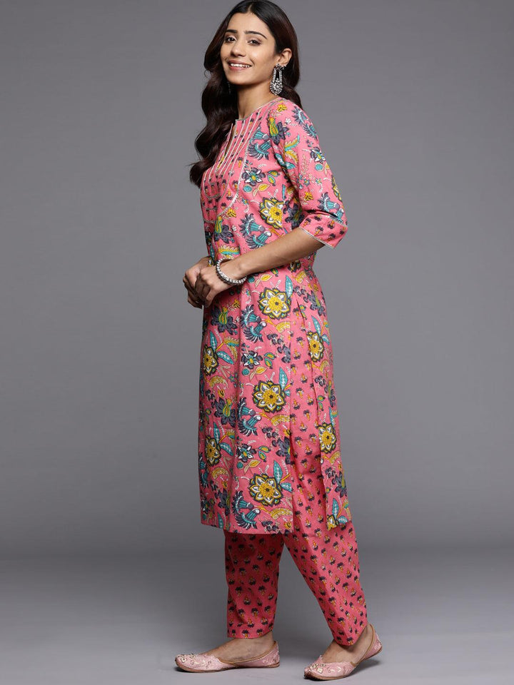 Pink Printed Cotton Straight Kurta
