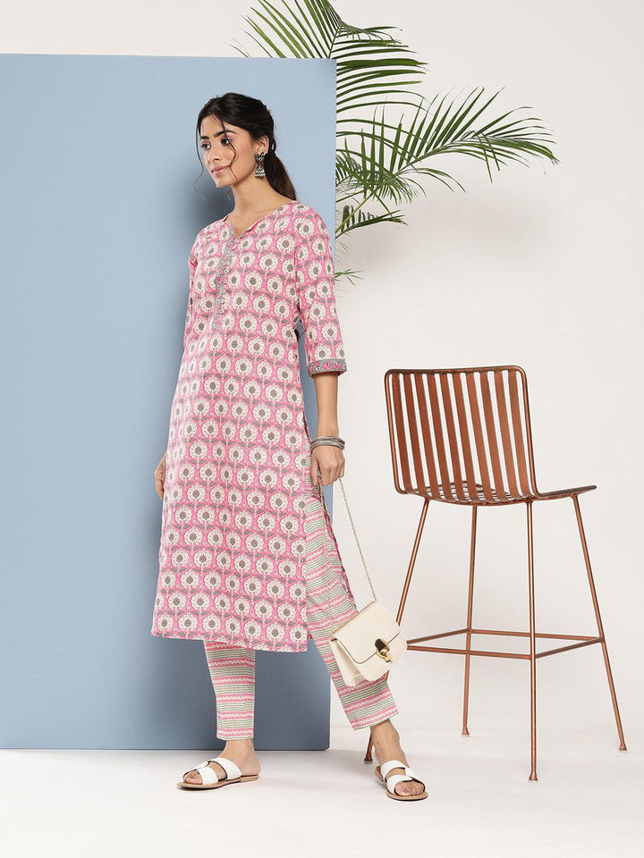 Pink Printed Cotton Straight Kurta